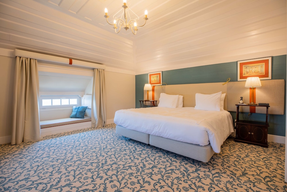 Attic Suite