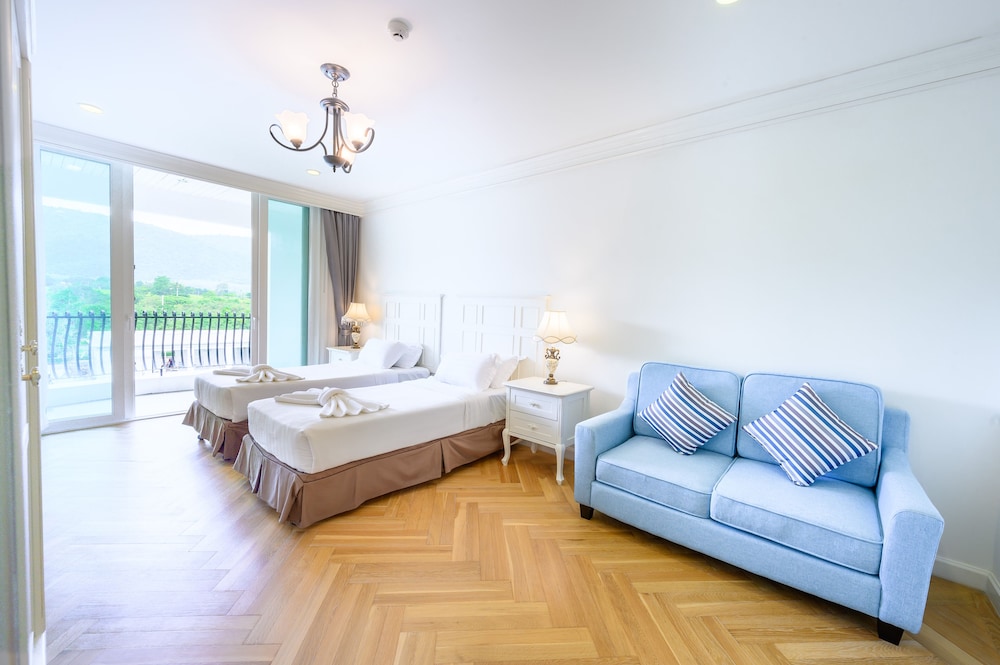 One Bedroom Suite photo 1
