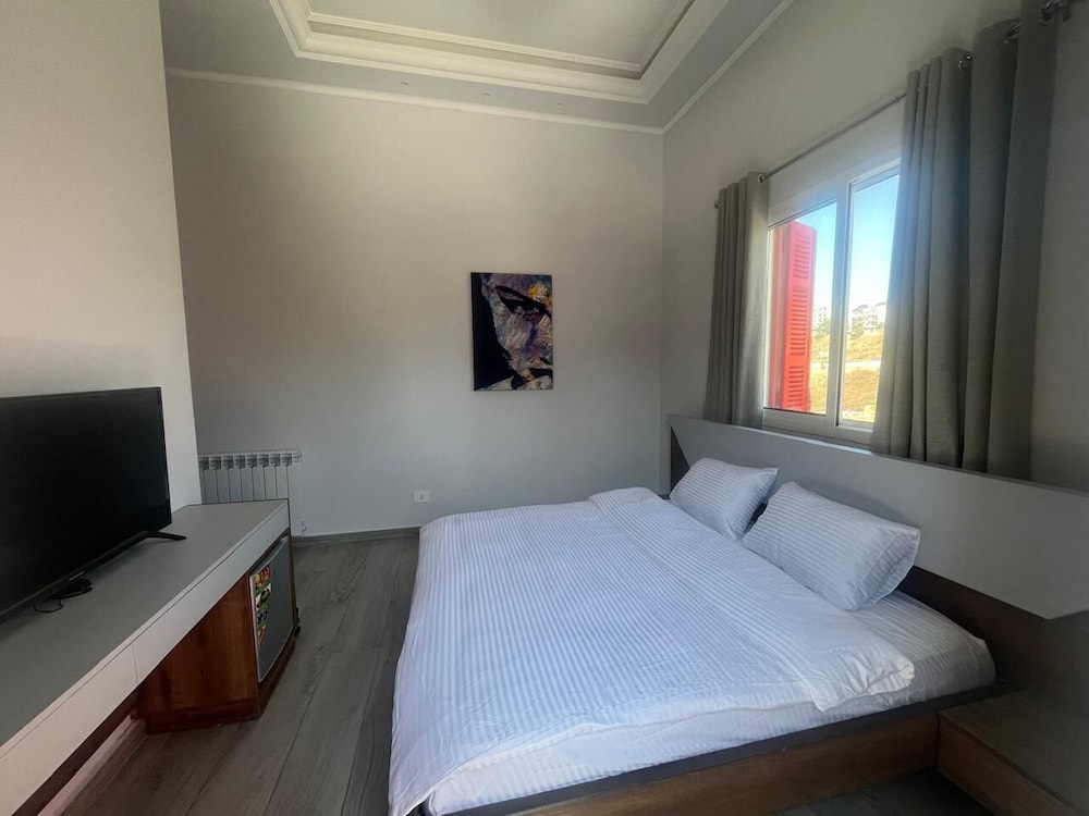 Deluxe Double Room, Balcony, Pool View photo 3