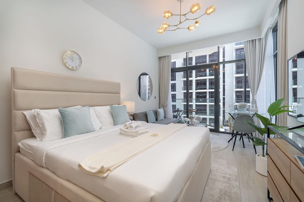 Comfort Studio, Balcony, City View photo 1