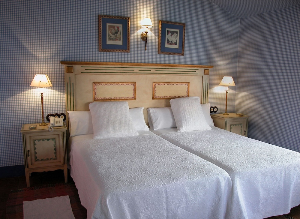 Standard Double Room photo 2