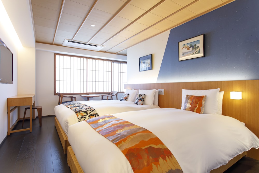 Deluxe Triple Room, Non Smoking photo 1