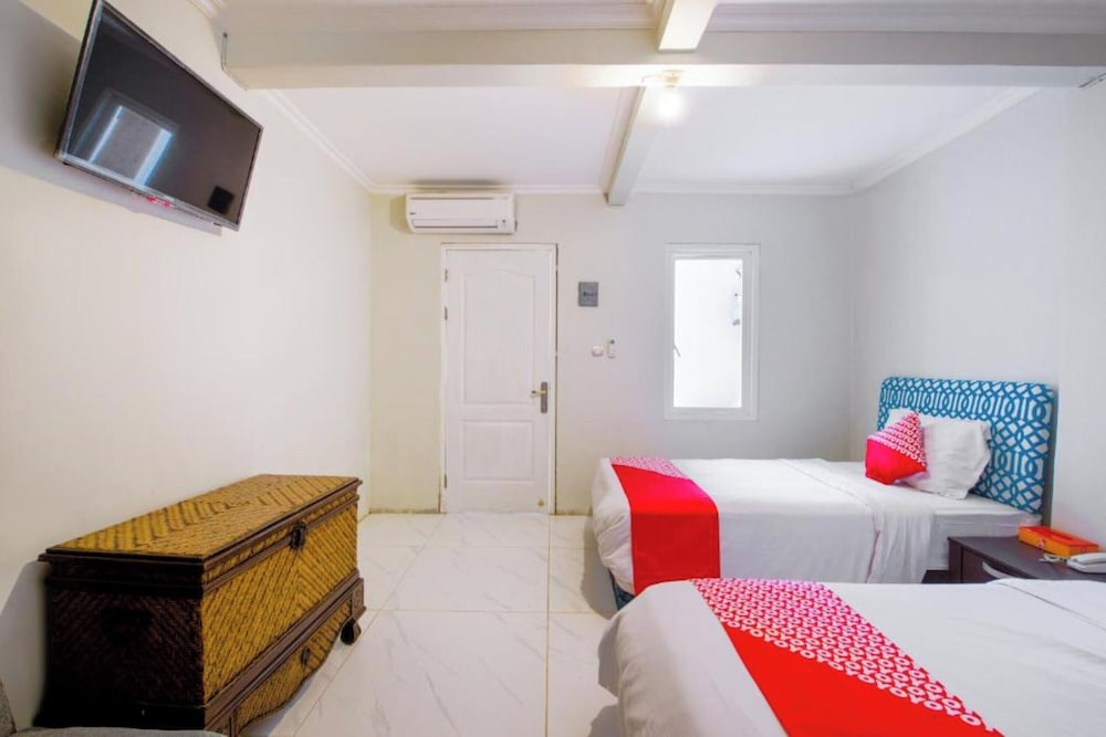 Standard Twin Room - Photo 5