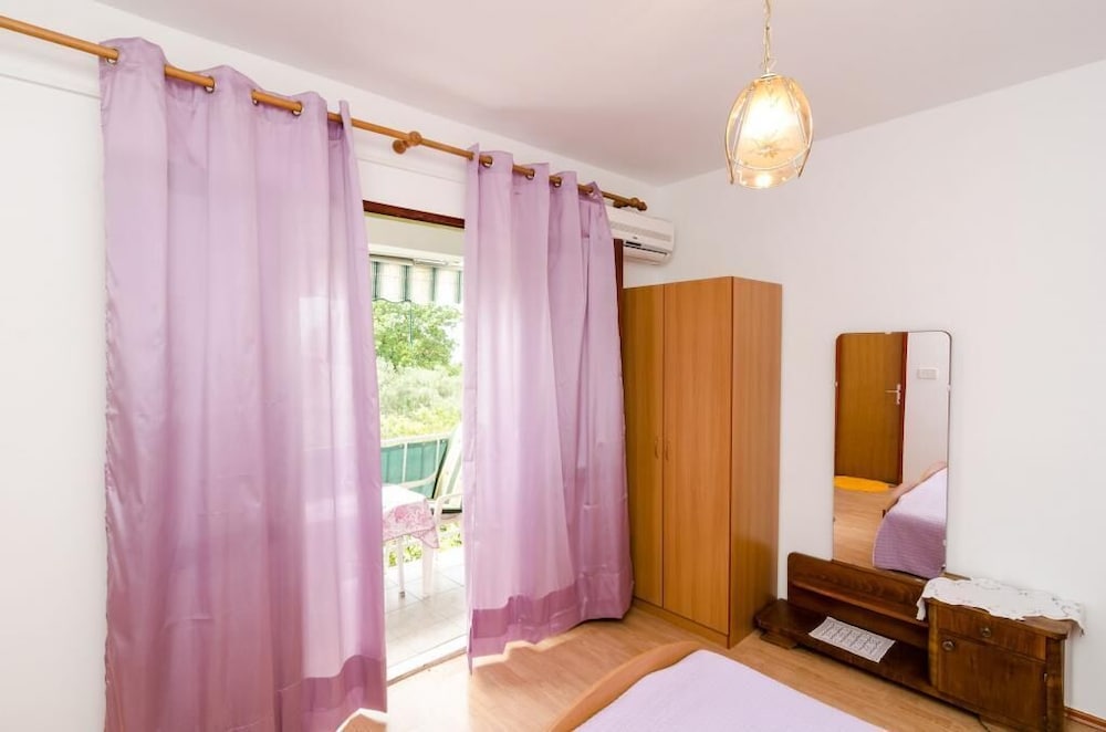 Double Room (Double Room with Balcony) photo 1
