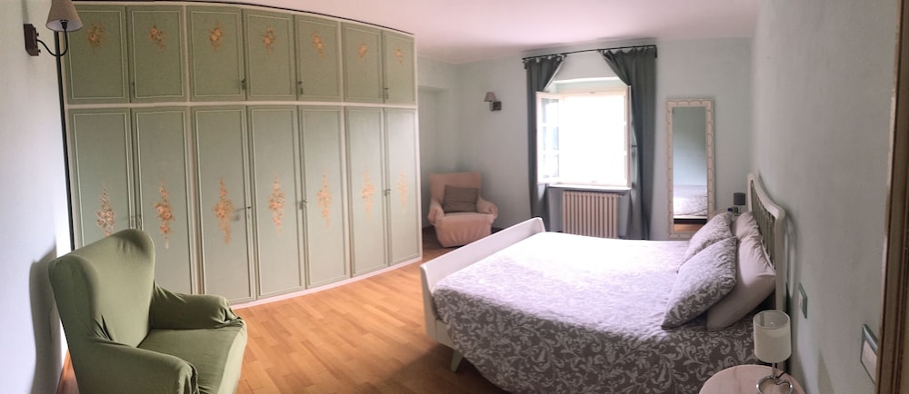 Comfort Room (Green)