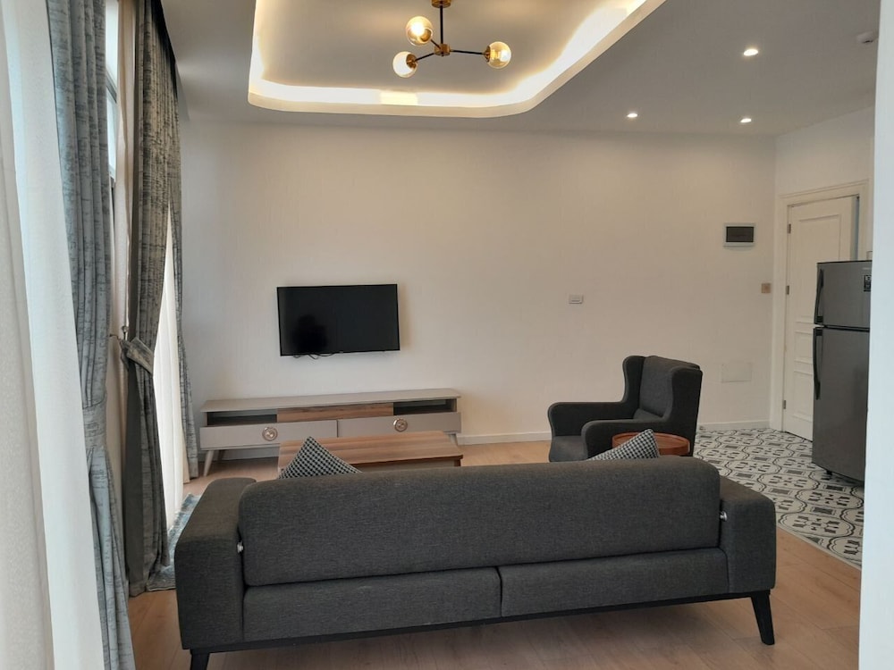 Junior Suite, 1 Bedroom, City View photo 3