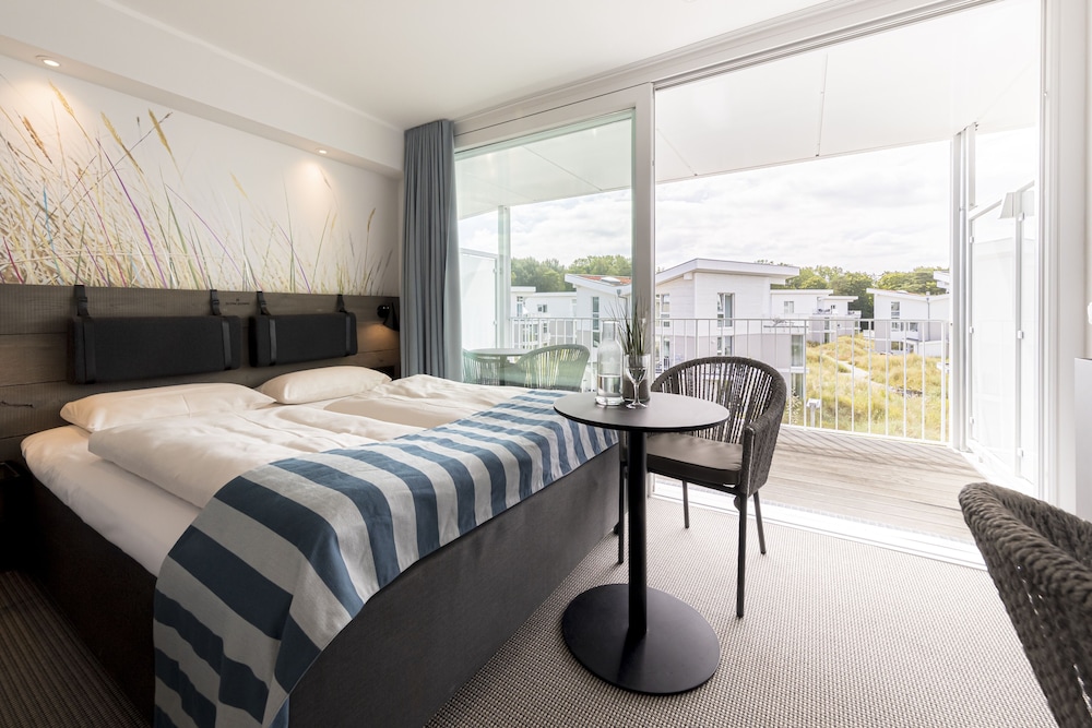 Comfort Room, 1 Bedroom, Non Smoking, Courtyard View