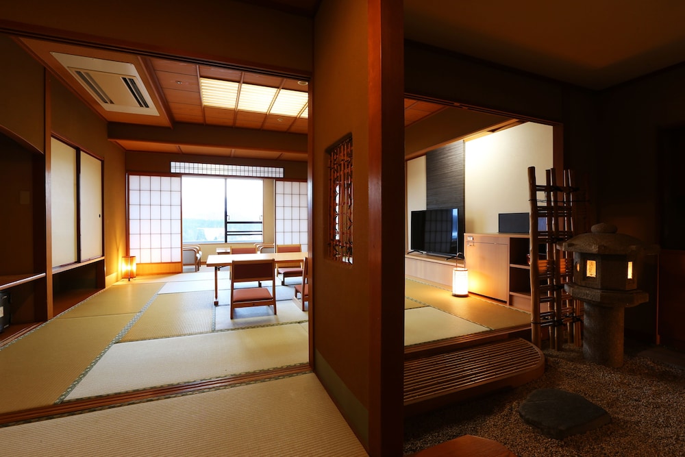 Deluxe Room, Annex Building (Non Smoking) - Photo 3