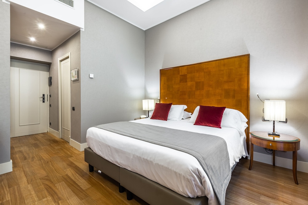 Classic Double Room - Photo 1