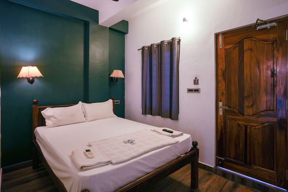Standard Double Room - Photo 4