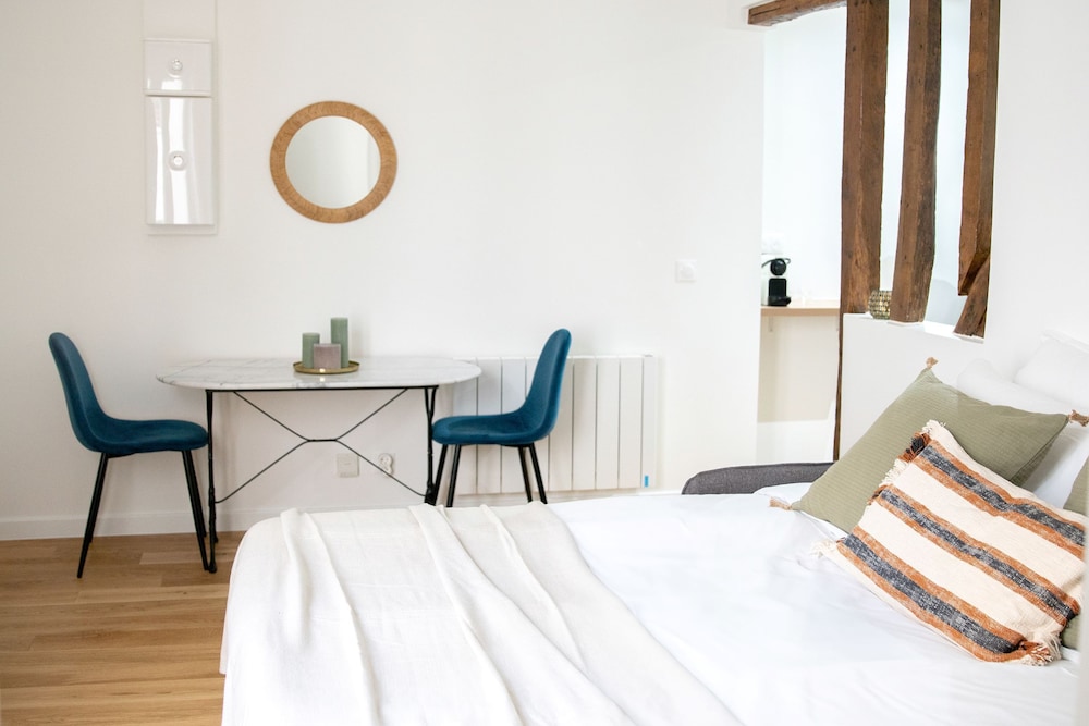 City Apartment, 1 Bedroom, Non Smoking, Courtyard View photo 1