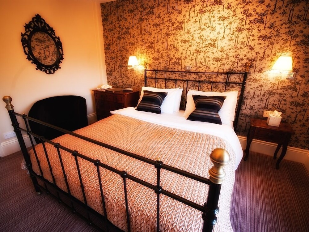 Superior Double Room, Ensuite, Garden View - Photo 4