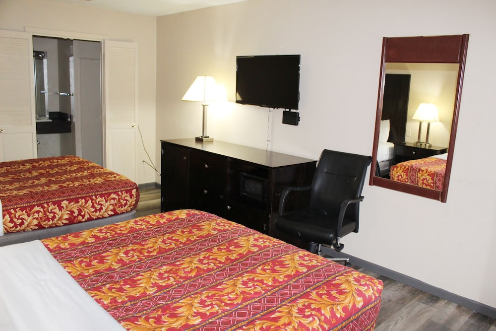 Room, 2 Double Beds photo 1