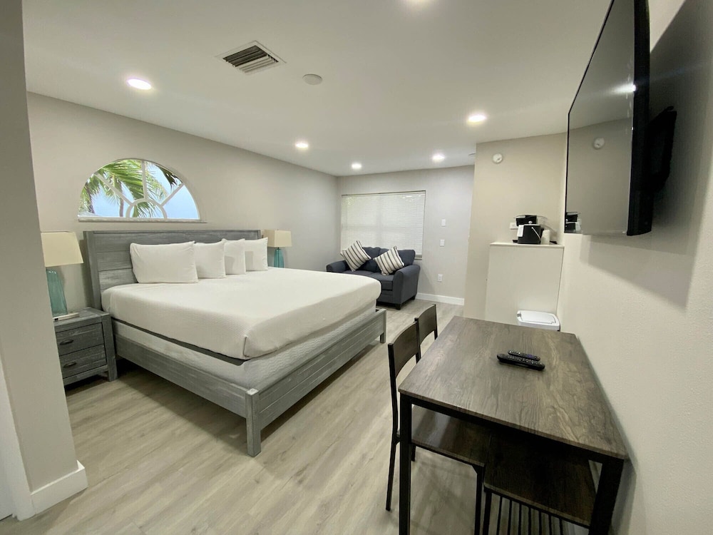 Studio Suite, 1 King Bed
