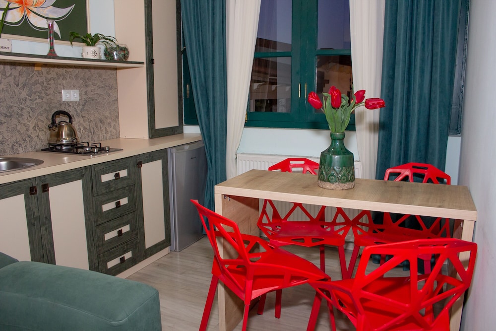 Family Apartment, 2 Bedrooms, City View photo 1
