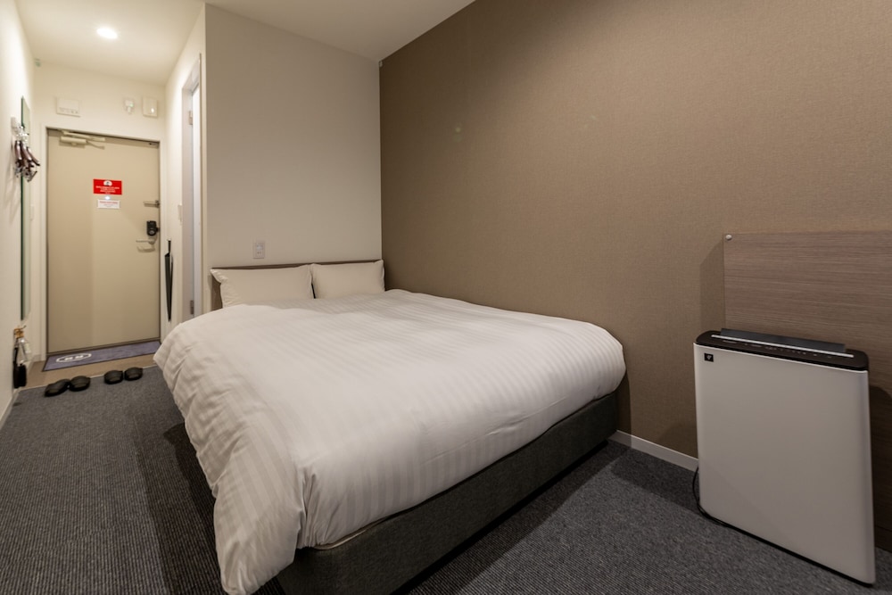 Standard Double Room (check-in is not available after 11PM) - Photo 4