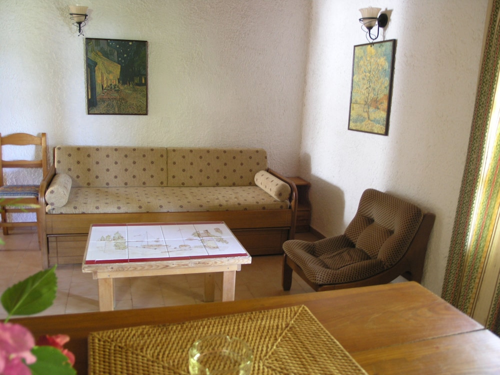 Traditional Cottage, 1 Bedroom, Beach View photo 1