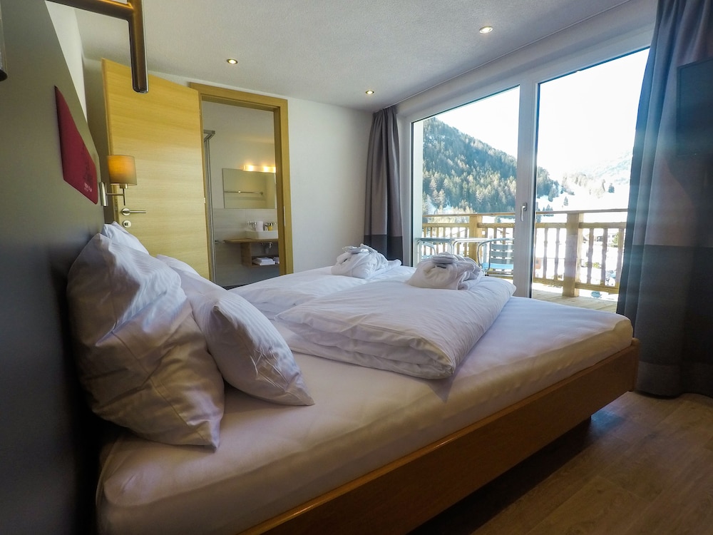 Comfort Apartment, 2 Bedrooms, Balcony, Mountain View (excl. 70 EUR cleaning fee) photo 3