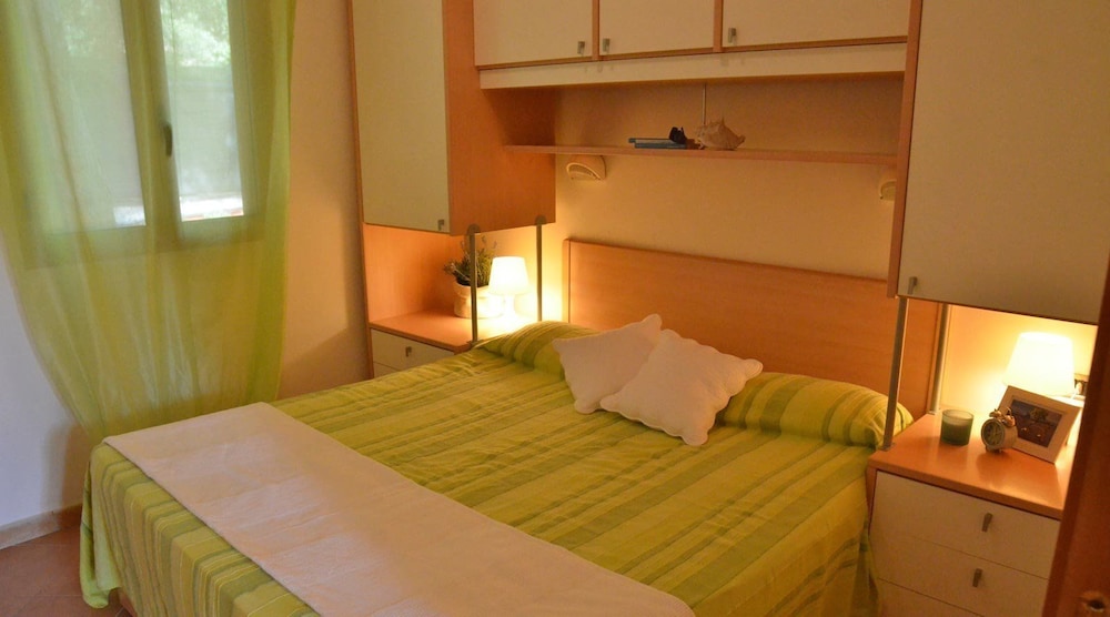 Bungalow, 2 Bedrooms, Garden View