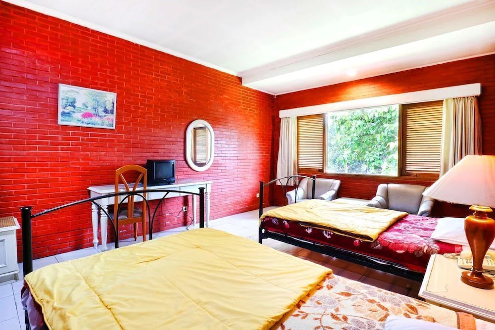 Deluxe Twin Room - Photo 1
