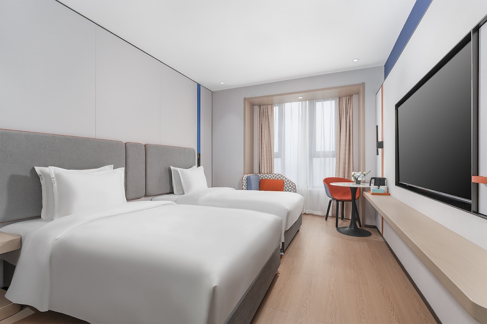 Standard Room, 2 Double Beds photo 1