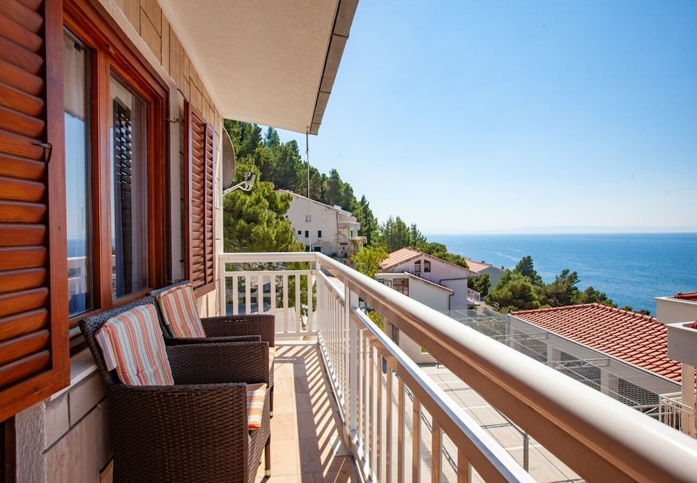 Apartment (Ante M - 100 m from beach - A2(4+2)) photo 1