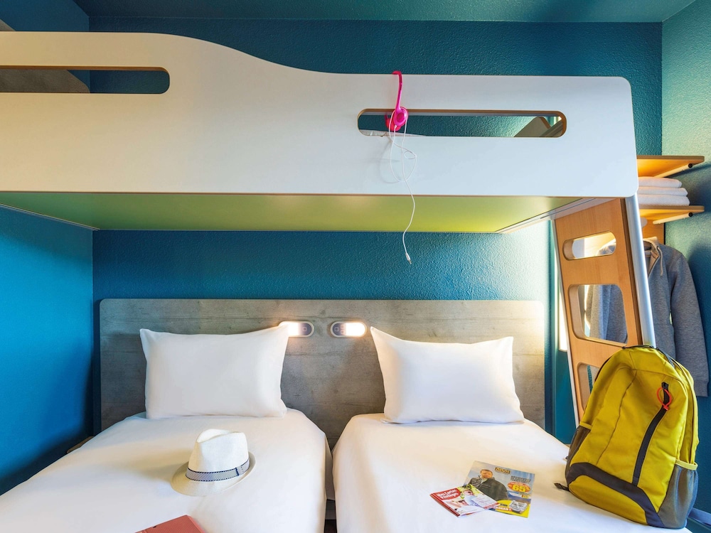 Triple Room, Multiple Beds photo 2