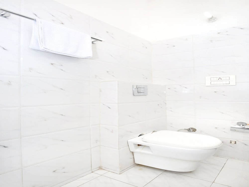 Double or Twin Room photo 3