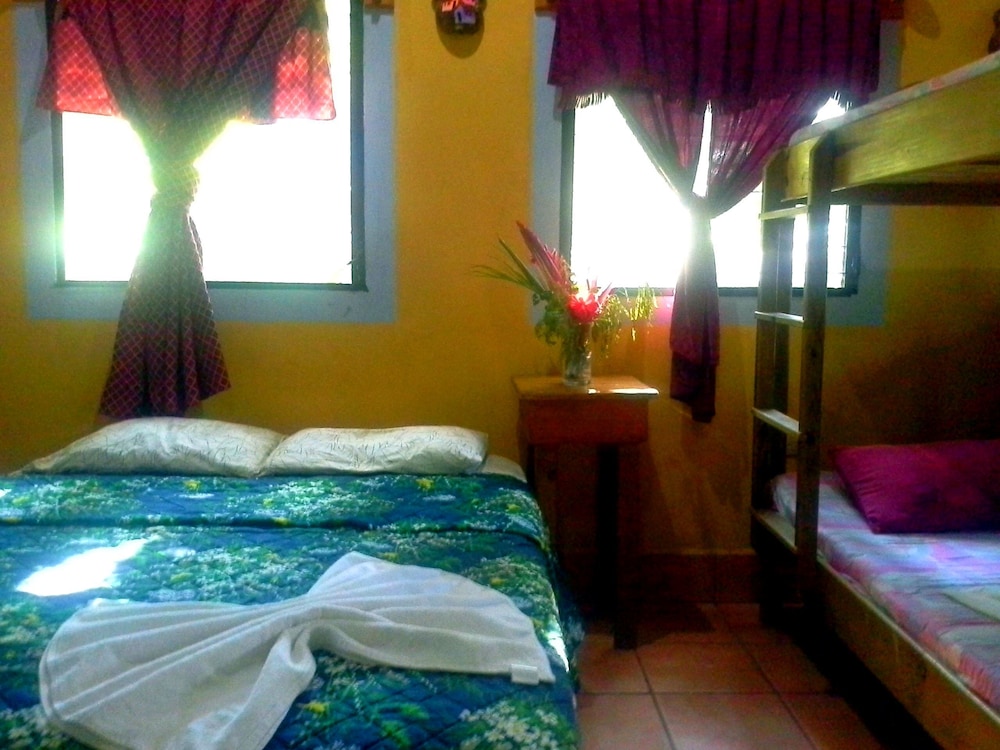 Family Bungalow, Multiple Beds, Non Smoking photo 2