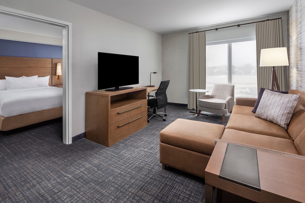 Suite, 1 Bedroom (Hearing Accessible)