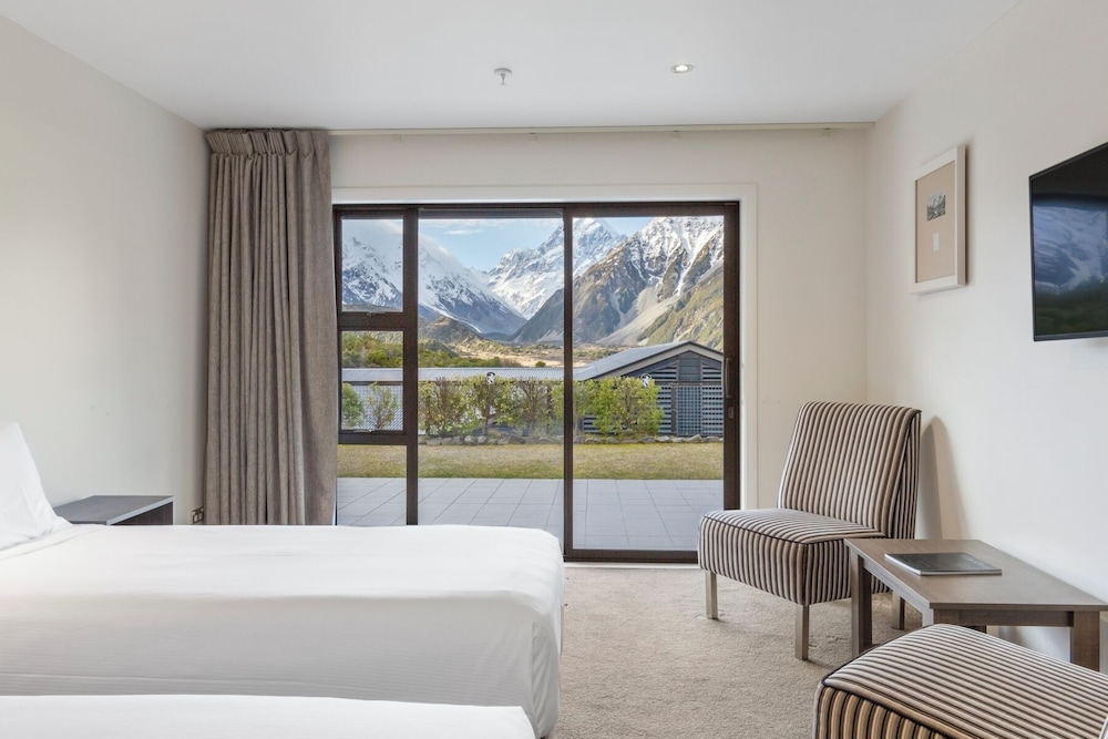 Standard Double or Twin Room, Mountain View