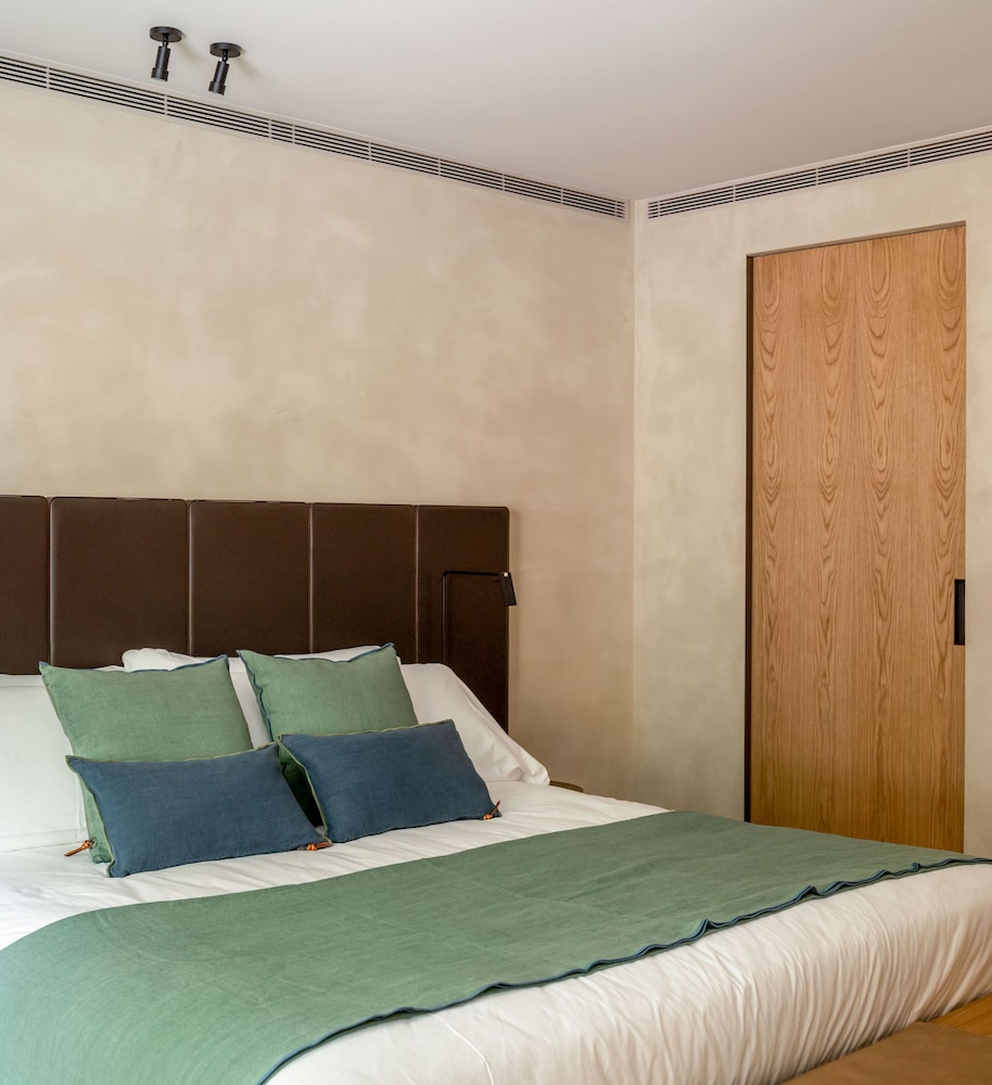 Premium Double Room, Garden Area photo 3
