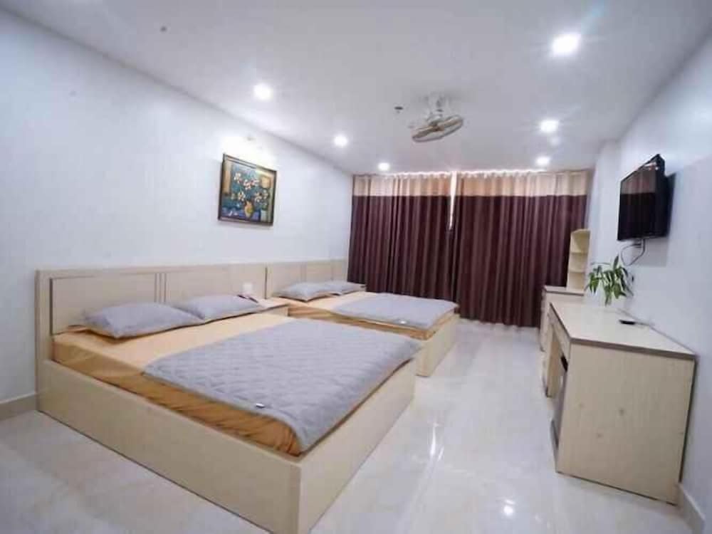 Basic Quadruple Room