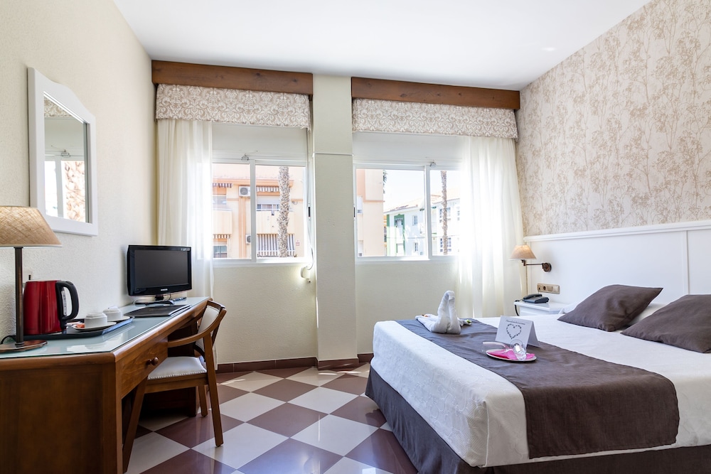 Triple Room (for 3 adults) - Photo 6