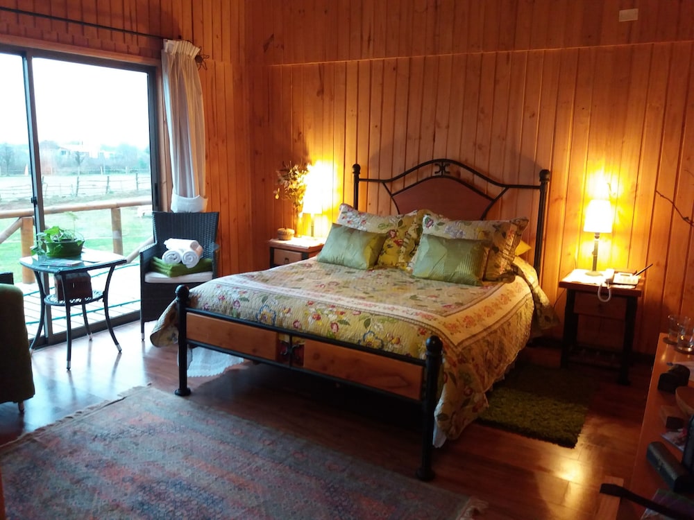 Romantic Double Room, 1 Double Bed, Private Bathroom photo 2