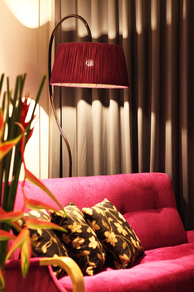 Deluxe Suites Double or Twin - Adult Only photo 3