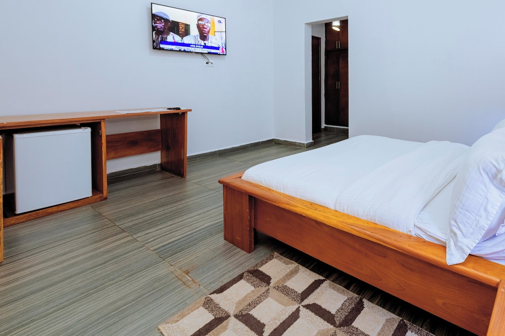 Standard Room, City View