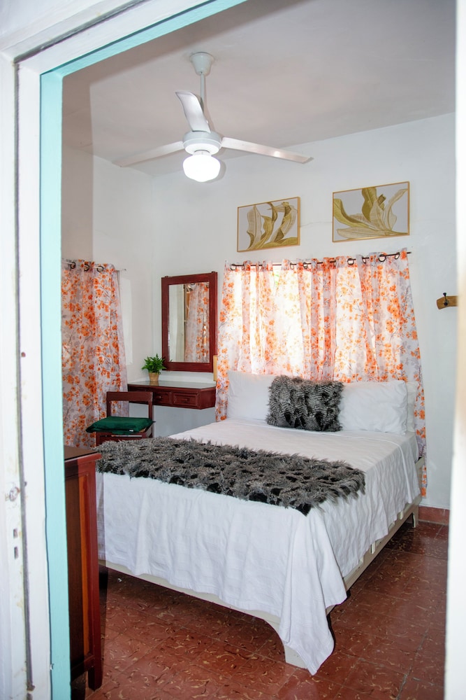 Classic Double Room, Partial Sea View photo 1