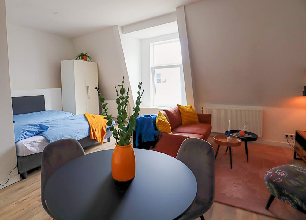 Apartment photo 1