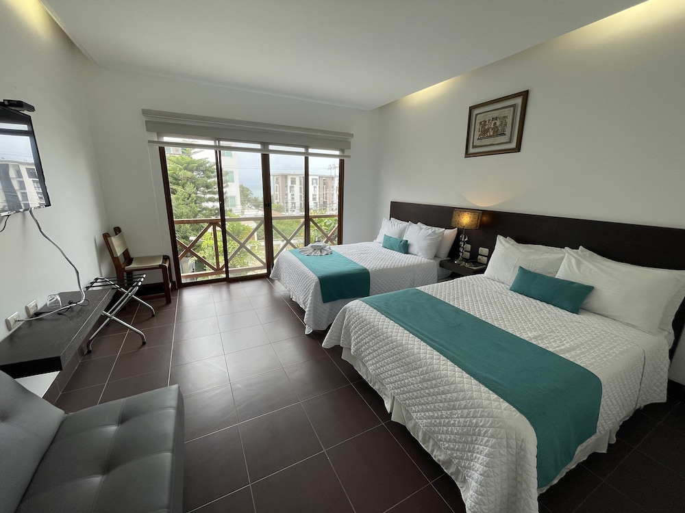 Superior Quadruple Room, 2 Double Beds, Refrigerator, Resort View photo 2