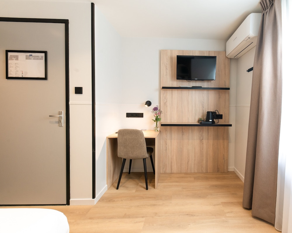 Superior Single Room, 1 Twin Bed, City View