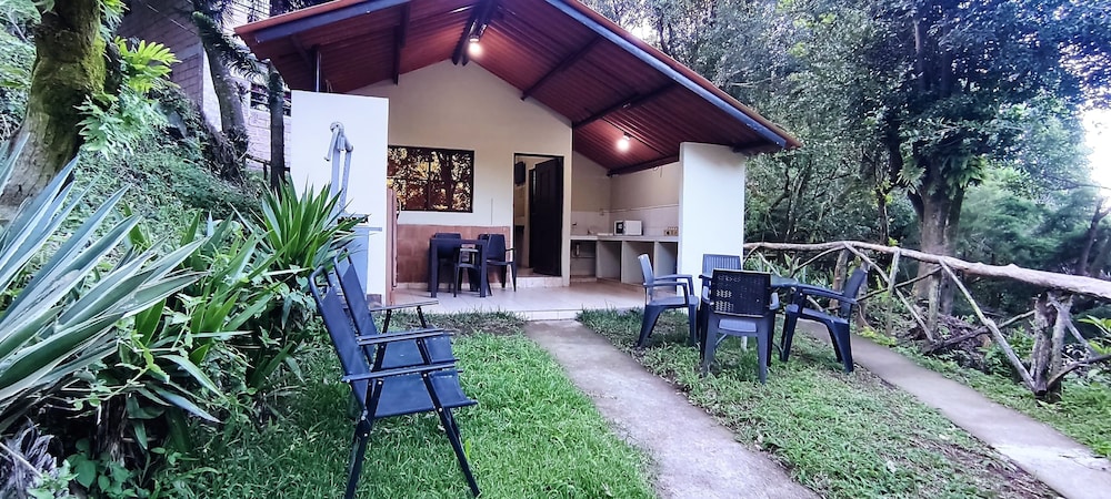 Family Cabin, Private Bathroom, Courtyard Area photo 1