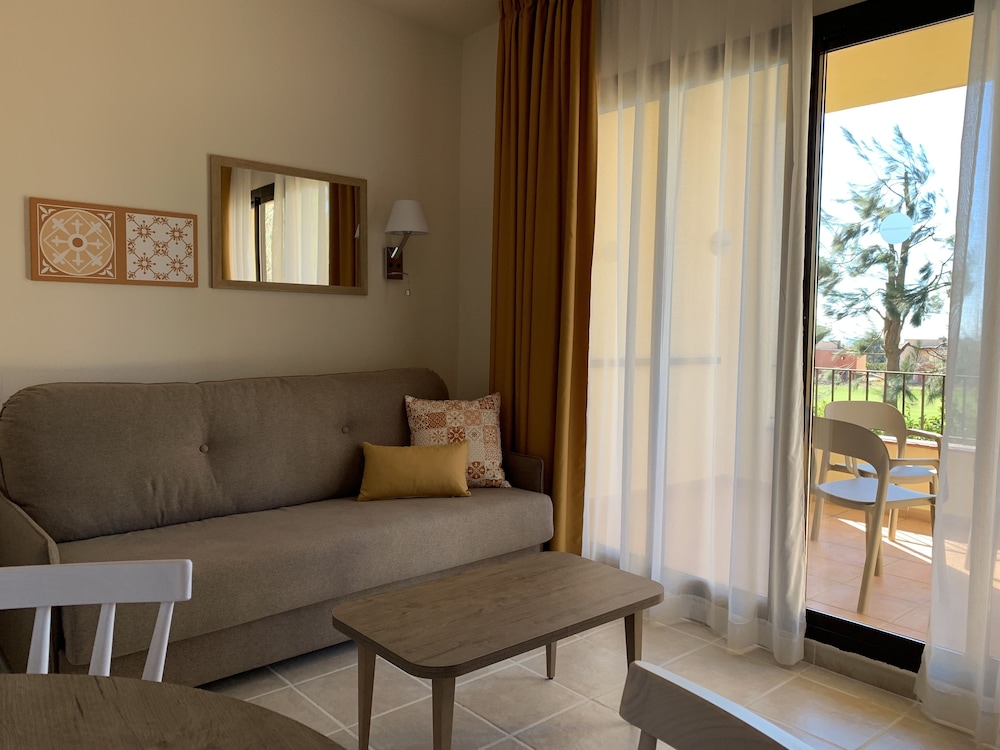 Standard Apartment, 1 Bedroom, Balcony - Photo 11