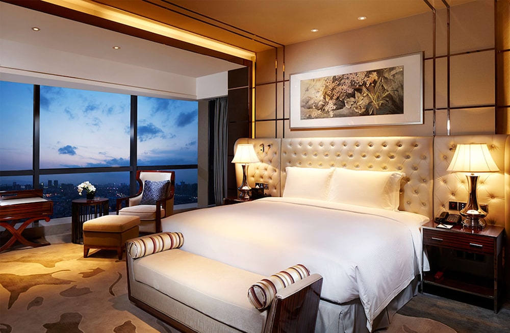Presidential Suite photo 2