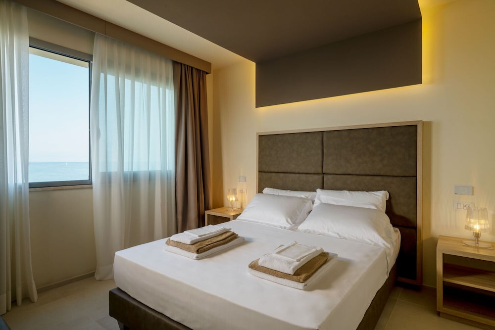 Panoramic Suite - Photo 3