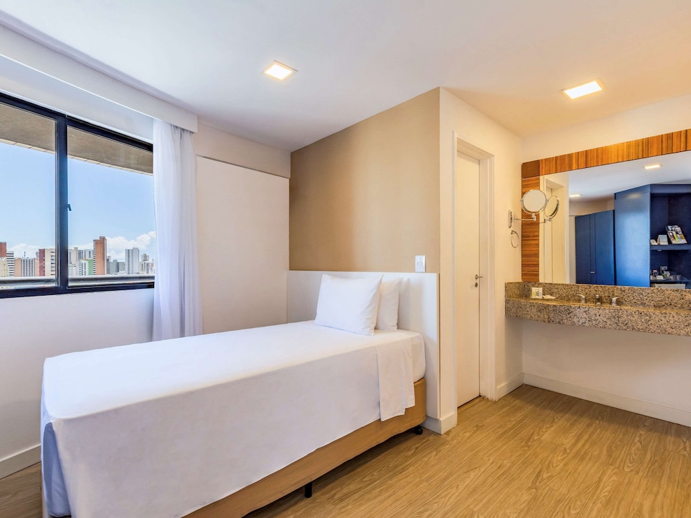 Superior Room, Multiple Beds - Photo 3