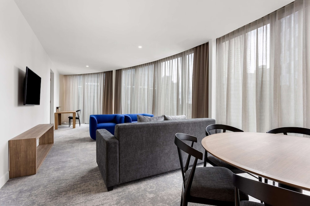 Two Bedroom Apartment With City View