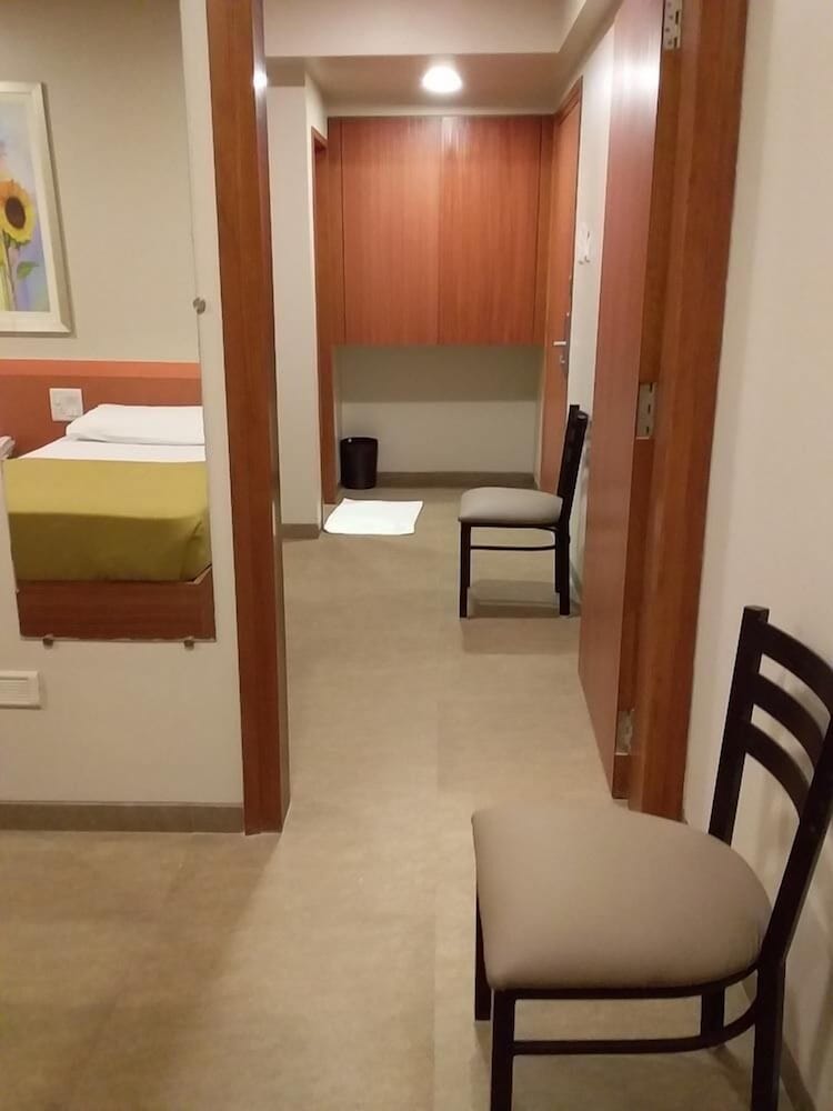 Standard Room, 1 Bedroom - Photo 2