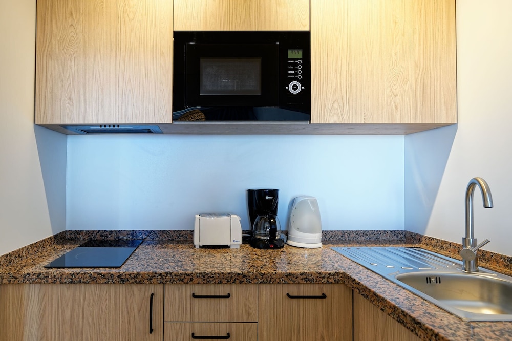 Premium Apartment, 1 Bedroom (2 Adults and 1 Child)