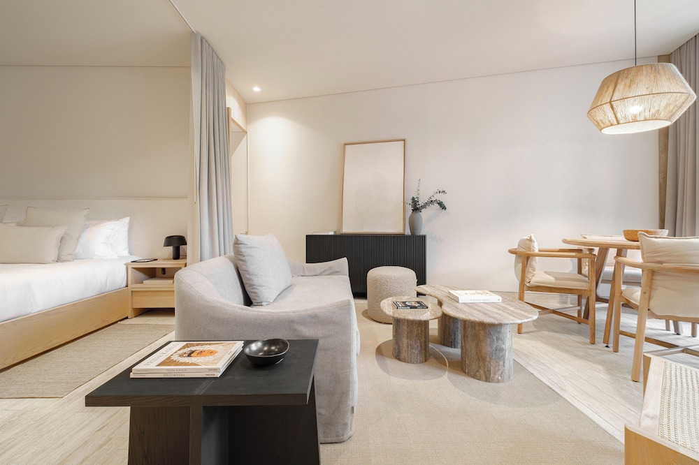 Classic Apartment - Photo 9
